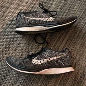 Nike flyknit racer